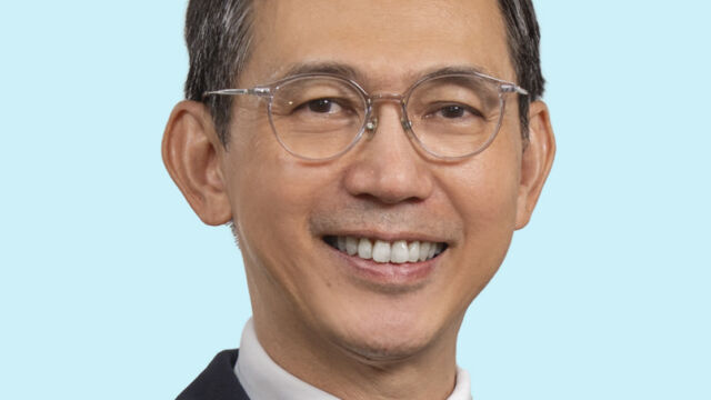 Dr Joshua Kua | Geriatric & Psycho-Oncology Psychiatrist | Raffles Singapore