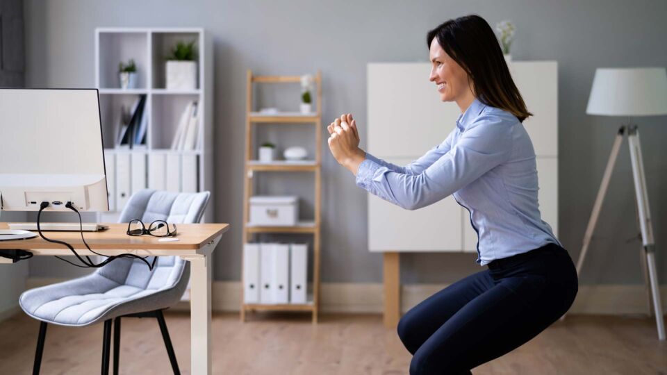 5 Exercise Tips To Workout In Your Office Discreetly