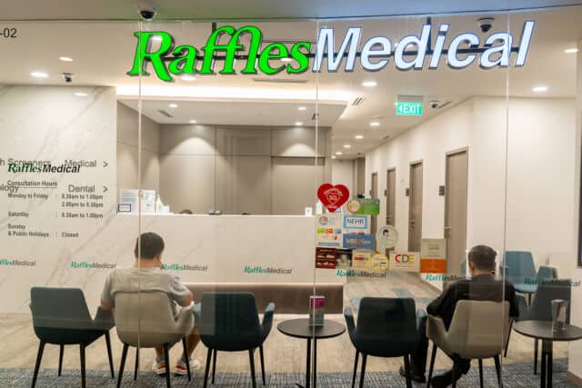 raffles medical at raffles place singapore land tower level 2