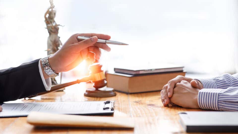 shutterstock_2123479664_2