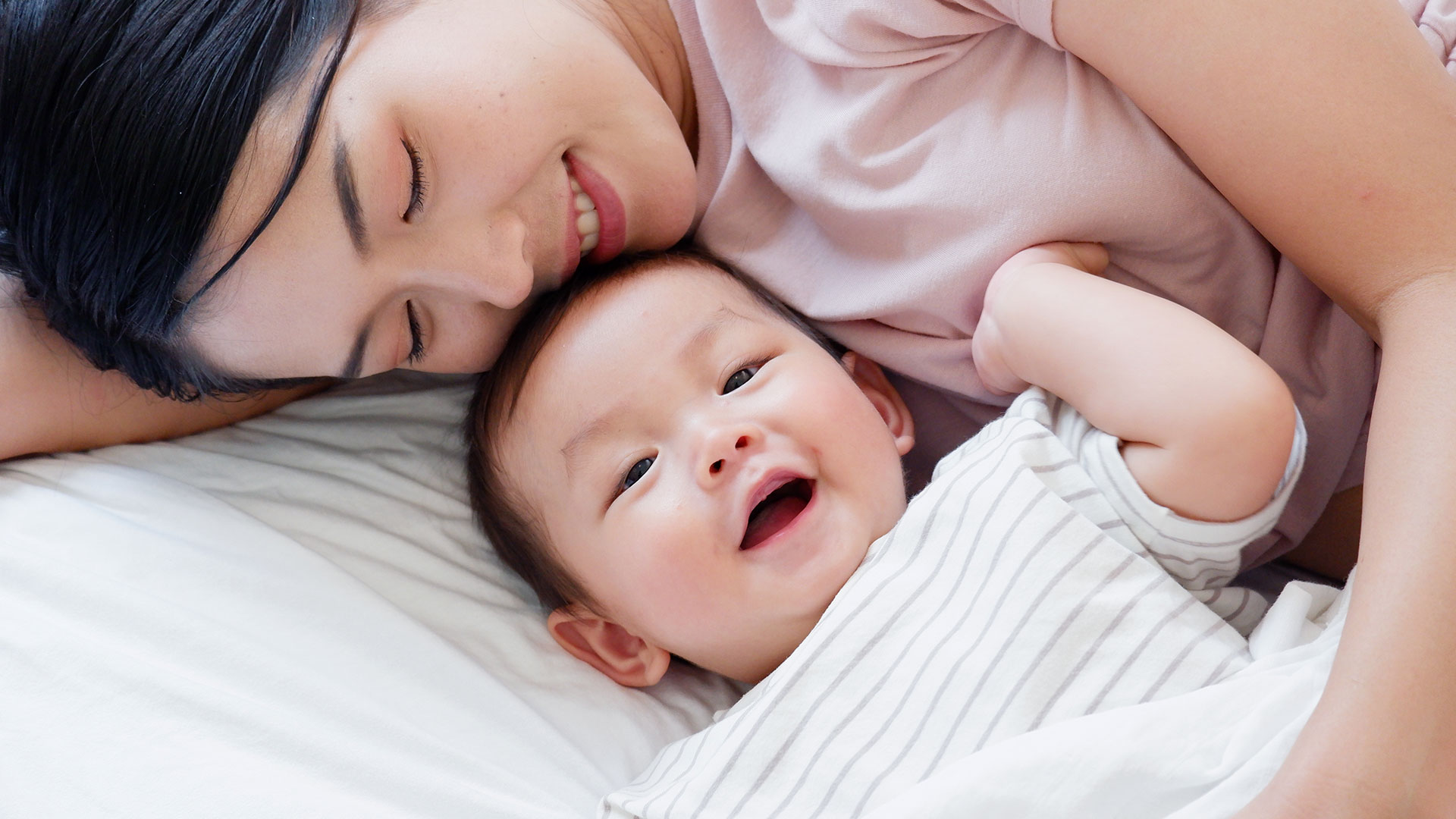 vaccination and paediatric checkup for older babies up to 18 Months Old at SGD1085