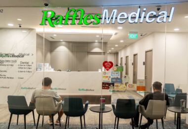 raffles medical at raffles place singapore land tower level 2