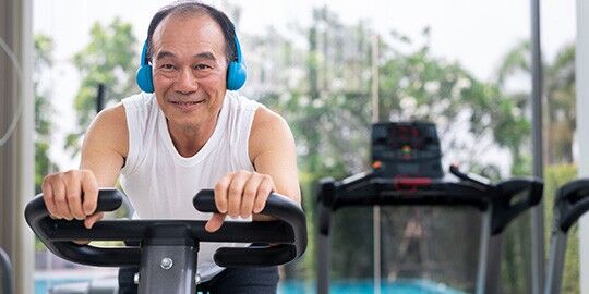 raffles urology - old gentleman keeping healthy and fit by exercising